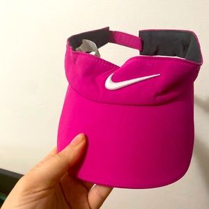 Nike hot pink golf visor